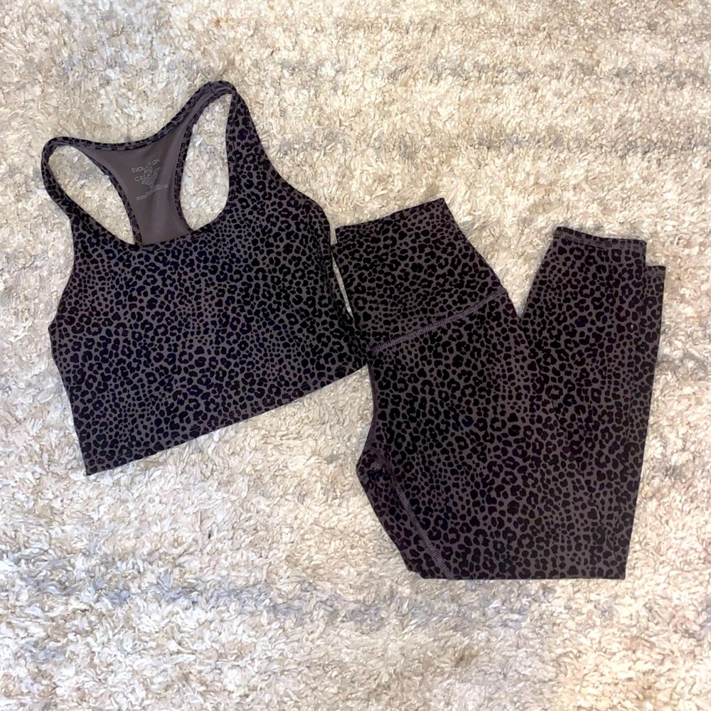 Bundle Evolution & Creation Women’s The Mia Worko… - image 3